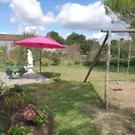 De La Boëre - Piscine Hébergement de vacances *