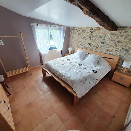 De La Boere - Piscine * Beaulieu-sous-la-Roche